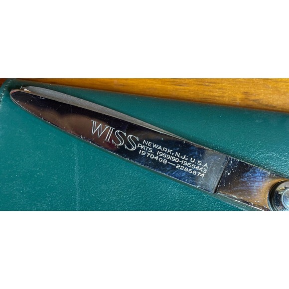 Pinking Shears Wiss Tailor 9 1/2” With Leather Case & Box. Excellent!! Vintage - Picture 3 of 5